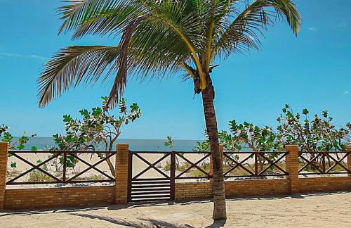 BEACH HOUSE - Loggia Suite 4 - com cozinha - na praia -BEACHFRONT - Photo 6