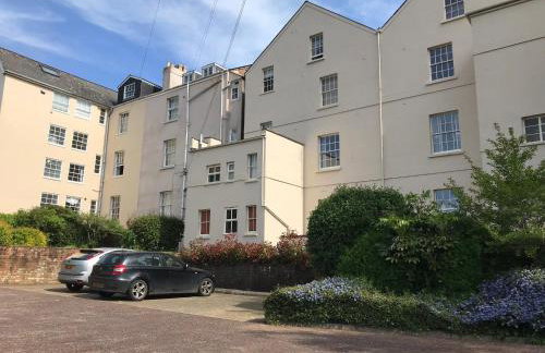 Luxury City Centre Apartment, Exeter. - Photo 5