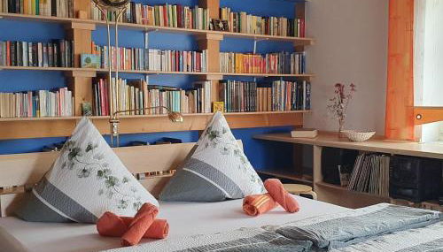 Alte Dorfschule am Elberadweg - Foto 3