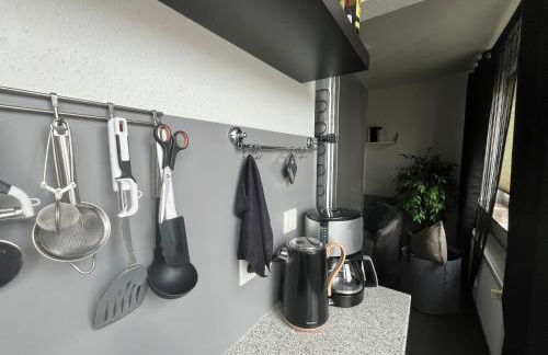 APARTMENT 24h CHECK IN - MODERN APARTMENT - STUDIO IN GOOD LOCATED - KLEIN aber FEIN in METROPOLE FRANKFURT - Foto 6