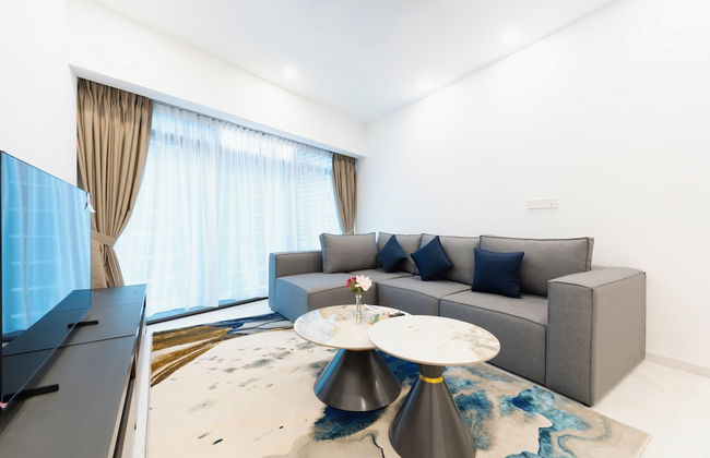 Moonway Luxury Suites At Eaton Residence - Photo 70