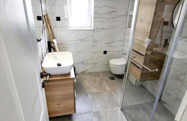 SPLIT VIEW 2 Bedrooms LUXURY APARTMAN 90 m2 - Foto 55