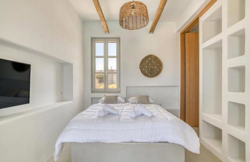 Lil Paros Luxury suites - Photo 72