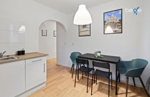 BEGE APARTMENTS WorkLounge - Photo 5