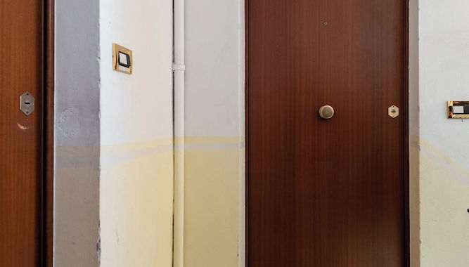 Studio Fusari a Piazza Maggiore - Foto 1, Entrada interior