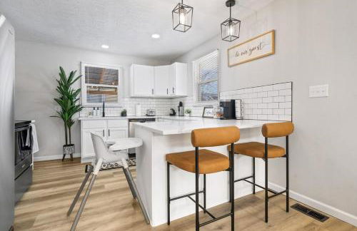 Game Room Retreat with Firepit and Gym, Sleeps 12 - Foto 13