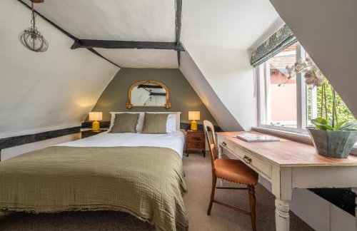 Brimming with Medieval charm - Weavers Cottage - Foto 28