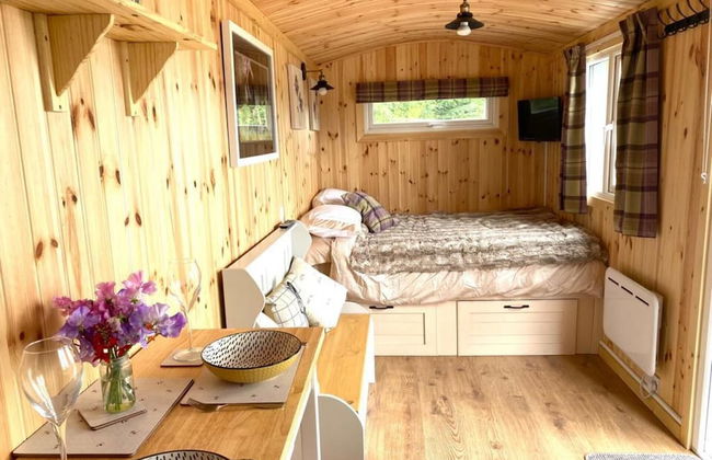 Woodhead Shepherds Hut - Sleeps 2 - Mailer Farm - Foto 2