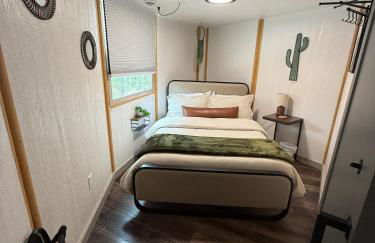 Gentry- Luxury Yurt-Cabin - Family Glamping Canyon Lake w Private Hot Tub - Foto 14