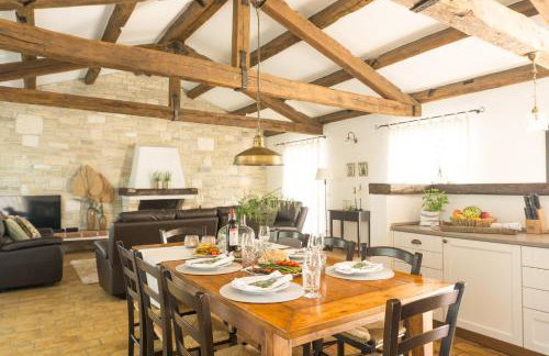 Villa Melissa - Istrisches Steinhaus mit Pool in guter Lage - Foto 8