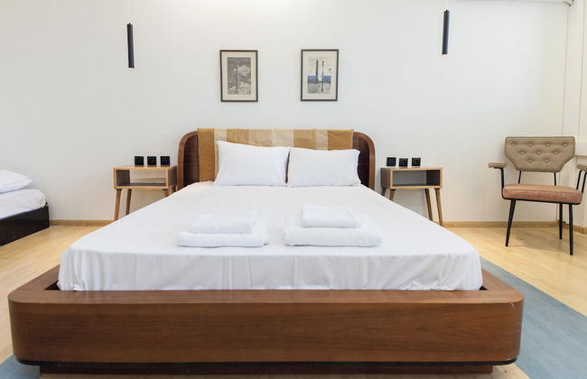 Minimalist Modern Nea Kifisia Studio - Foto 6