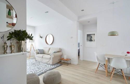 Bonito acogedor apartamento en centro de Pamplona - Photo 4