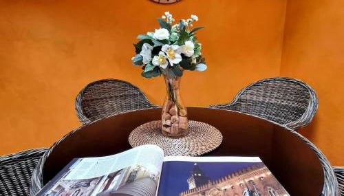 Secret Terrace Downtown Loft, Rooftop Terrace, 2 bedrooms, AC - Photo 5