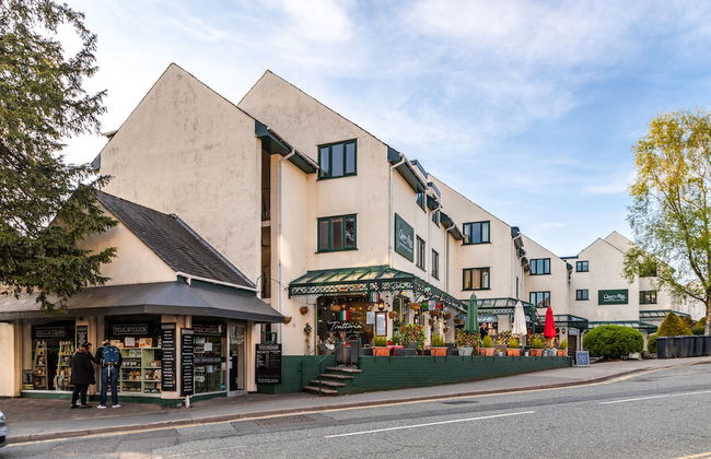 Luxury 2 Bed Room Lake View Apt Bowness Parking - Foto 1