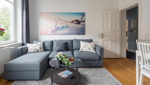 TOP 2 Zimmer Altbauwohnung in Kiel Mitte 24-7 Check In - Foto 3