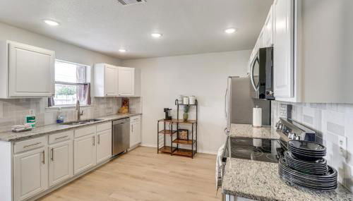 Fenced-In Yard Family Home 4 Mi to Dtwn Killeen! - Foto 4