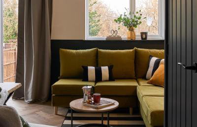 Beautiful 4 Bedroom - Close to QE Hospital & Uni - Photo 6