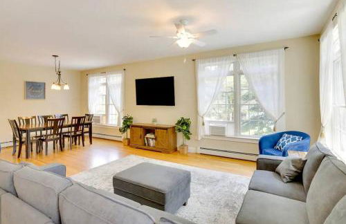 Beautiful Stay in Downtown Freeport - Foto 1