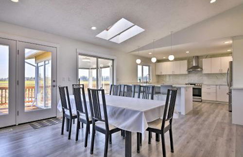 Fully Remodeled Hillsboro Home with Home Theater! - Foto 6