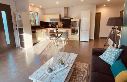 La Villa Vaihéré en Camargue, l'Hibiscus et le Magnolia - Foto 23