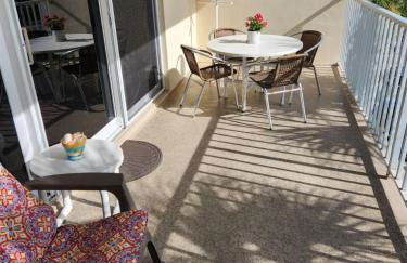 Holiday Villas II ON THE BEACH w/Intercoastal View - Foto 7