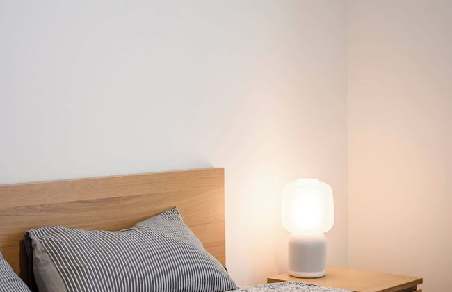 Chic Modern Retreat With Stunning Views 1360 Sqft - Photo 4