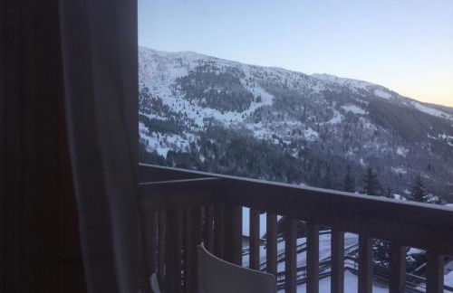 Méribel 2 pièces avec cabine, centre, proche commerce et pistes avec parking et wifi état neuf - Foto 22