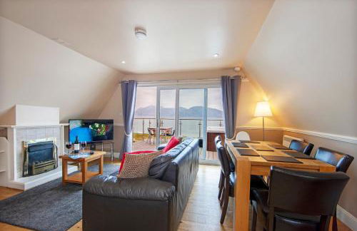 Loch Linnhe Waterfront Lodges with Hot Tubs - Foto 12