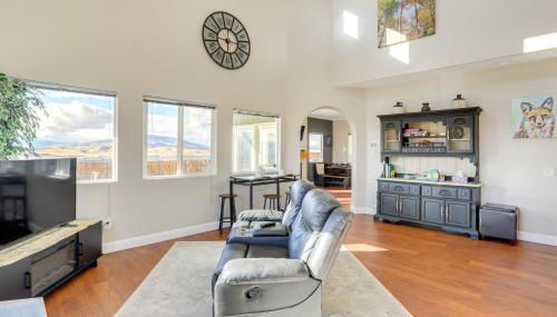 Mtn-View Haven with Hot Tub! 28 Mi to Mt Rose Ski - Foto 4