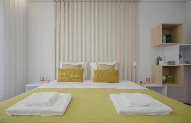 Liiiving - Luxury River View Apartment III - Photo 12