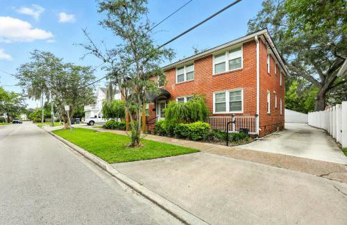 Sleek 2 BR Condo - 2 block from San Marco - Foto 25