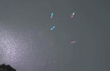 Couples Lakefront Retreat in the Poconos - Foto 12