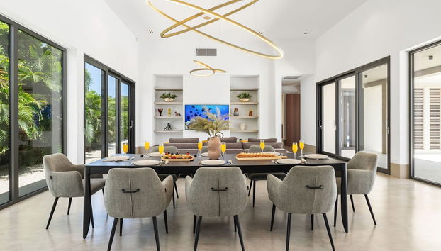 New Designer Villa King Beds Pool Near Beach - Foto 2, Habitación