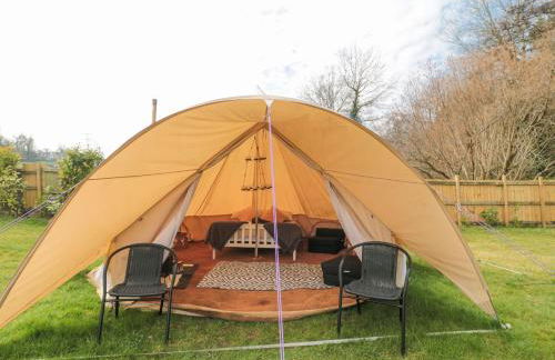 Bell tent 3 - Photo 2