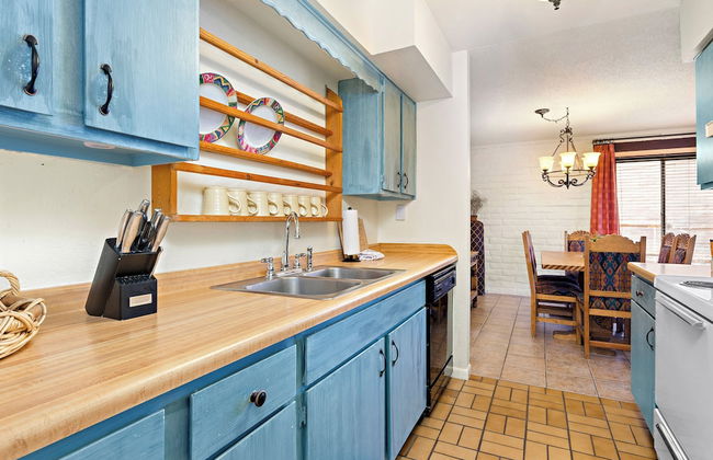 Fort Marcy Hotel Suites by All Seasons Resort Lodging - Foto 65