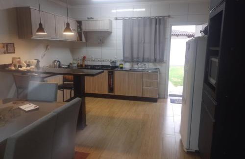 Casa aconchegante e completa em Osório - Ótima localização - Foto 8