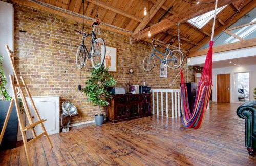 Penthouse Loft apartment with roof terrace Not for events or parties - Foto 26