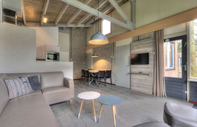 Restyled Bungalow with Dishwasher near Nature Reserve - Photo 7