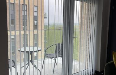 The Melodies with Free Parking , Harlow - Foto 11