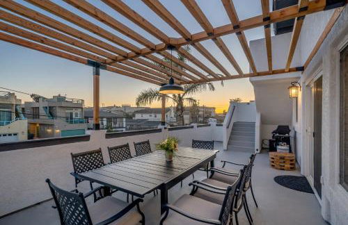 Steps To #PismoBeach with Poker, Foosball, FREE EV Charger, and Bikes - Photo 77