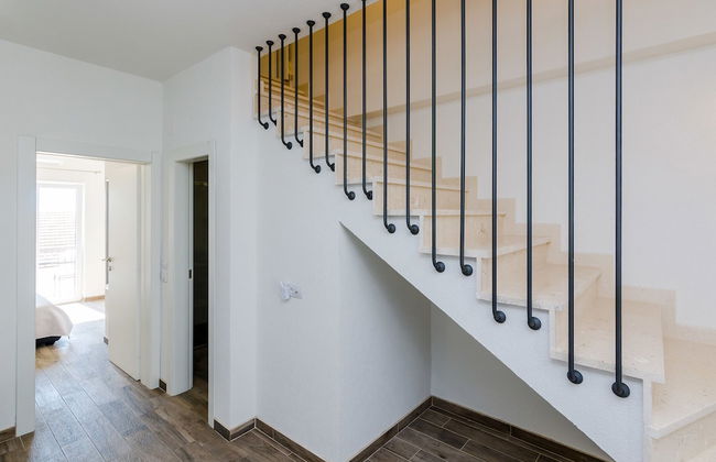 Apartments Life - Photo 59