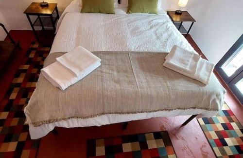 Cozy Townhouse - Photo 3