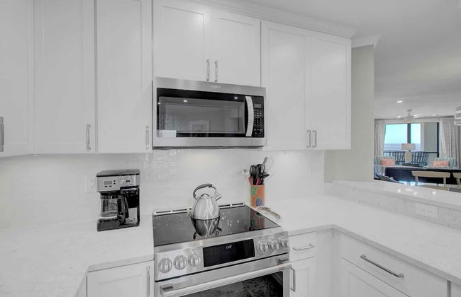 502 Summerhouse by Avantstay Ocean Front Condo w/ Community Pool Access - Foto 7