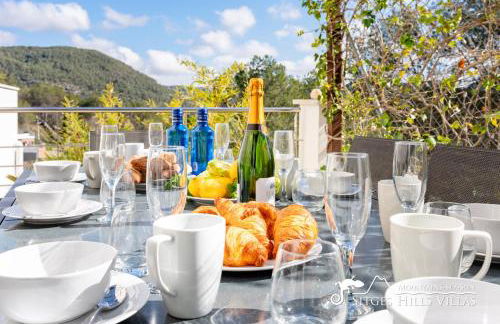 Cool and Stylish Villa Avanti with Private Pool, Beautiful Views and Air Conditioniing - Foto 13