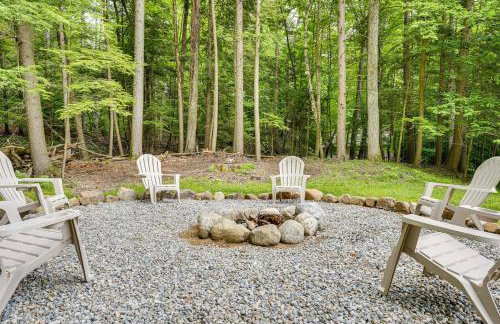 Peaceful Lake George Getaway - 3 Mi to Beach! - Foto 29