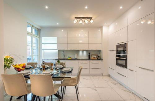 VIVID Luxury Apartment Ludwigsburg - Blühendes Barock-Forum-Schloss-Downtown-Modern - Foto 17