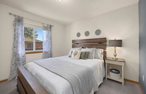 Charming Home with RV Parking - 30 miles from RMNP! - Foto 26