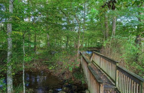 Sweet - 2 Bedrooms, 2 Baths, Sleeps 6 Cabin by RedAwning - Foto 37