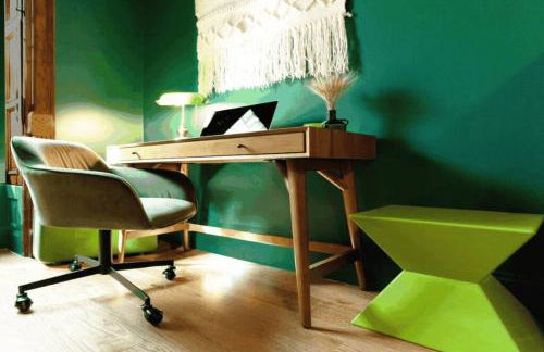 The Green Room: 70s Groove Themed Studio - Foto 26