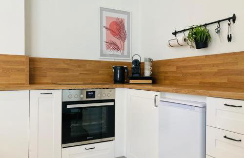 StudioIModernIZentrumIWLANIParkplatzIDisneyPlus - Foto 22